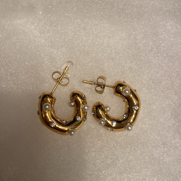 “Bella” Gold Plated Pearl and Diamond  chunky Hoops - Picture 5 of 9